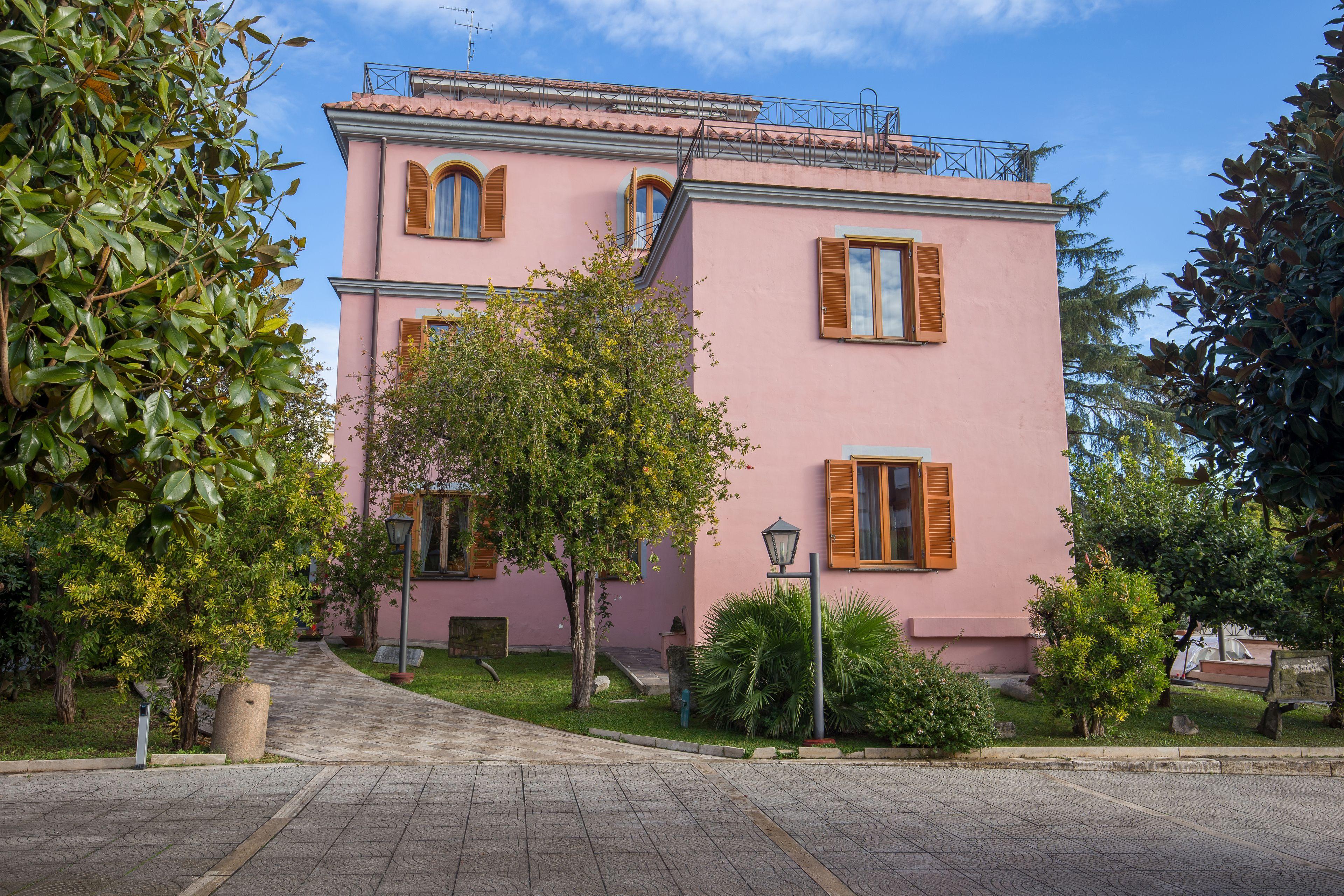 Hotel Arco Di Travertino — Photos 3
